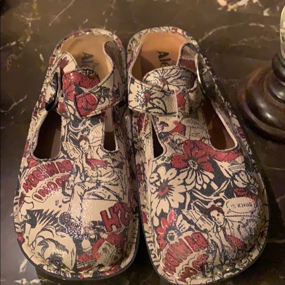 Algeria by PG LITE clogs